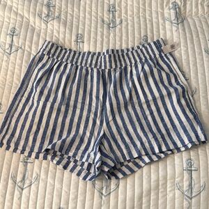 Linen blue and white striped casual shorts old navy coastal vacation comfy
